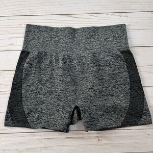 PINK Sport VS seamless workout shorties in grey - size medium